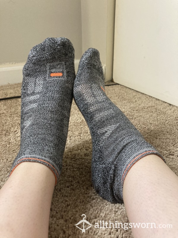 Grey Athletic Ankle Socks