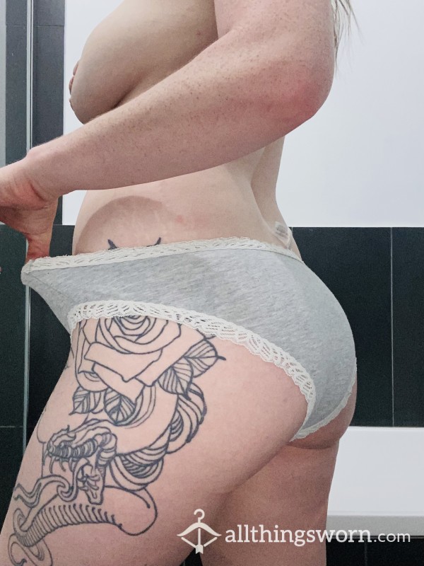 Grey Cotton Panties With White Lace Trim