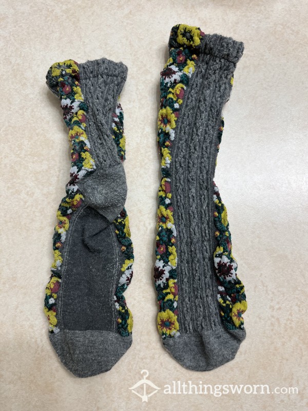 Grey Floral Trouser Socks