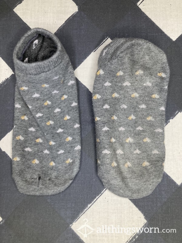 Grey Heart Socks 🖤