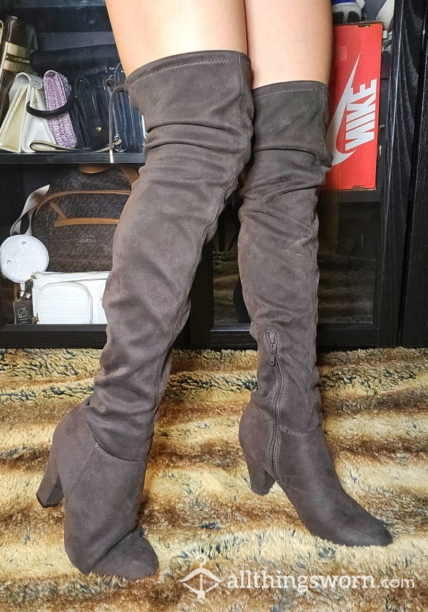 Grey Thigh High Boots Soft Suede High Heel Boots Chunky Heel Pointed Toe Zippers Asian Japanese Feet & Legs