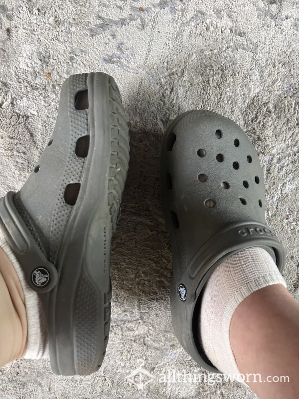Grey Worn Work & River Crocs 💋