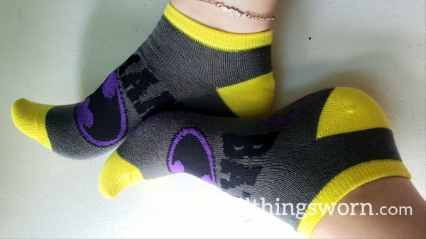 Grey & Yellow Batman Ankle Socks🦇