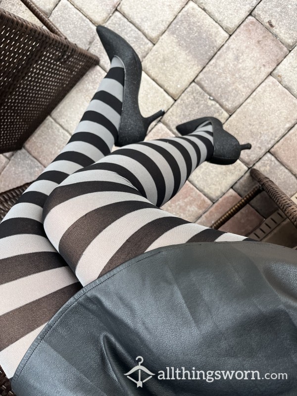 Halloween Costumes With Tights And Heels. 👠👠