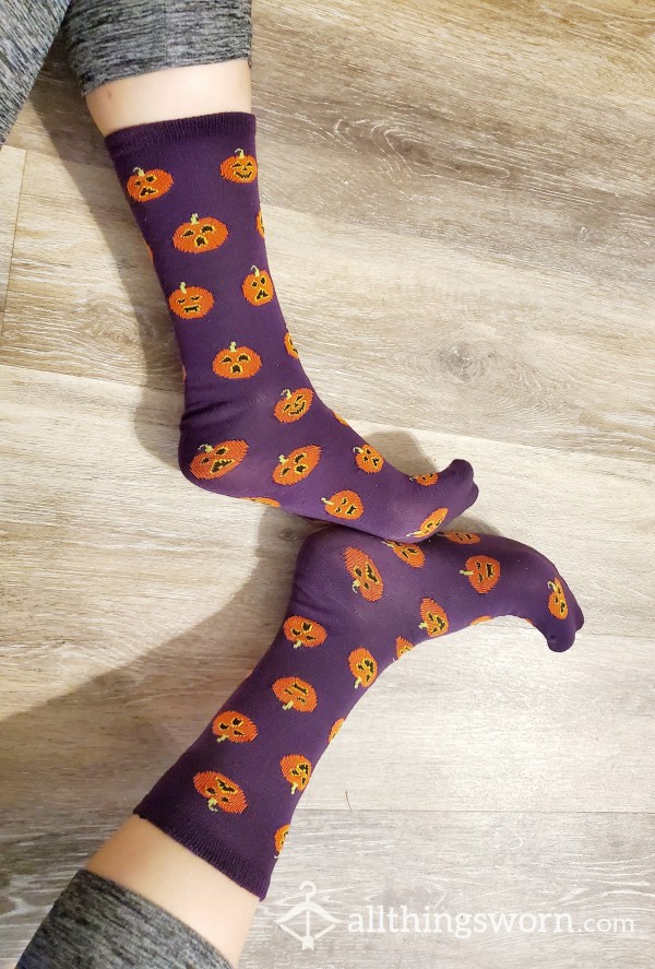 Halloween Purple And Pumpkin Socks