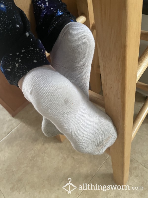 Hanes White Socks