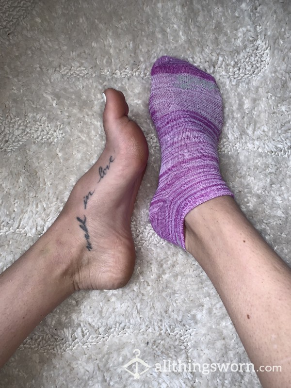 *SOLD* Heather Magenta Avia Ankle Workout Socks