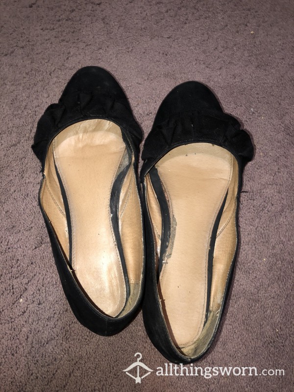 Heavily Worn And Worked In Sz. 10 Flats