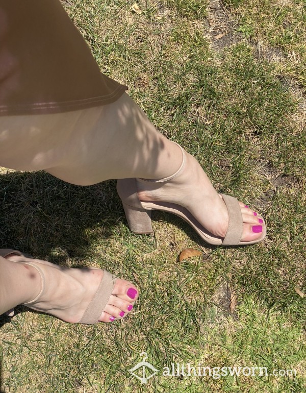 Heels Worn On A Hot Day To An Outside Wedding