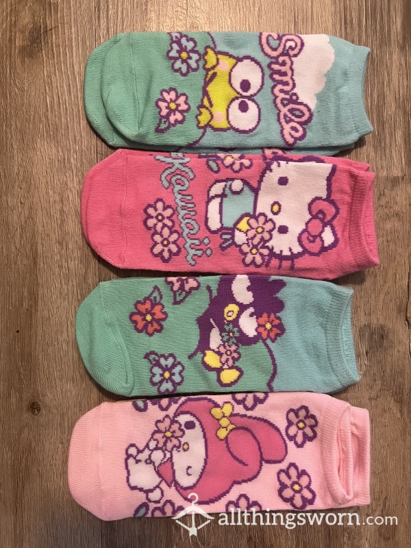 Hello Kitty Friends Ankle Socks