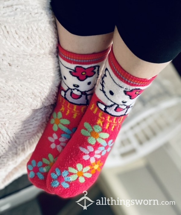 Hello Kitty Fuzzy Socks