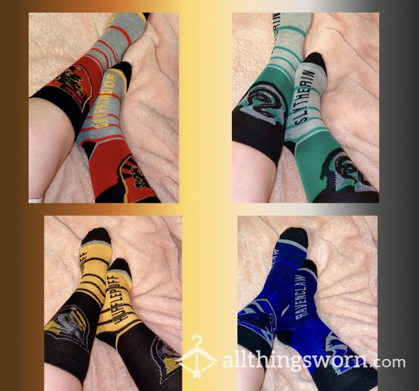 Hogwarts House Socks 🧦 *shipping Included In Price*