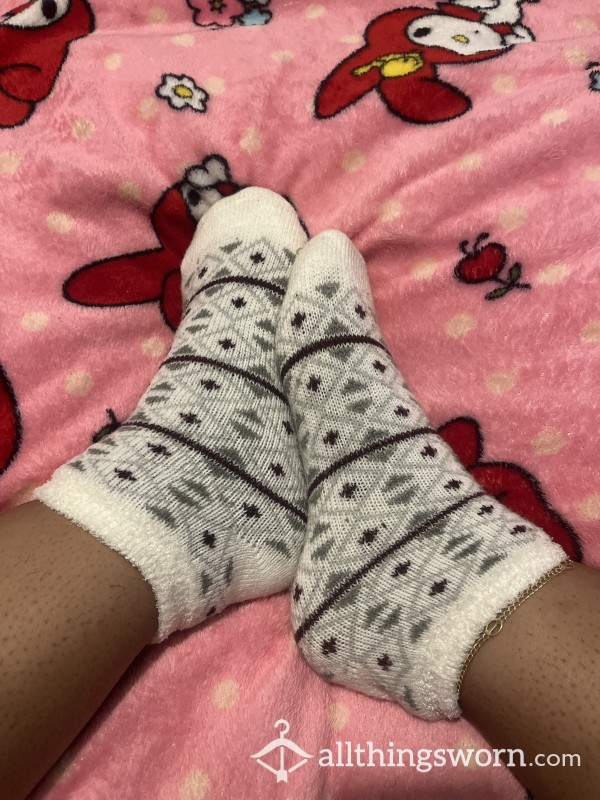 Holiday Patterned Fuzzy Socks