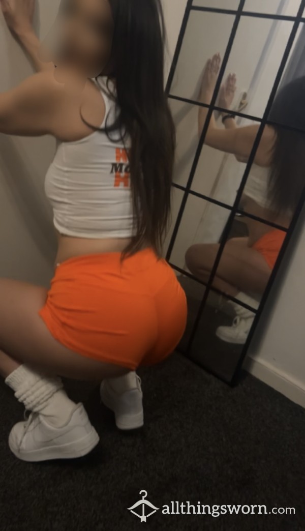 Hooters Booty Dance Teaser Face Included