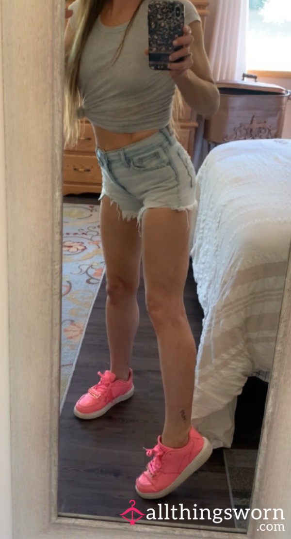 HOT Pink “Air Force 1s”—very Well Worn, I’ll Make Them Even Hotter Than  They Already Are!! ;) I’ve Been Working And Sweating In Them ALL Day…💯🥵🔥