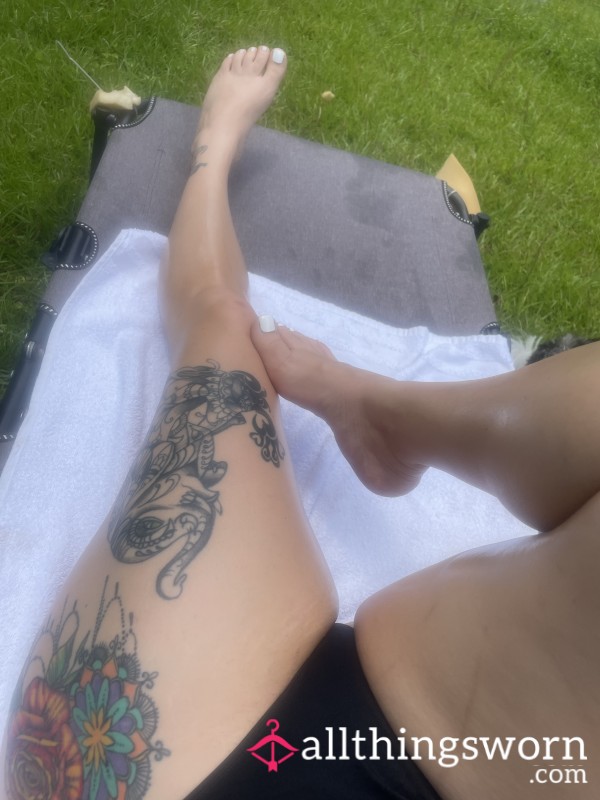 I Know You Want This Sweaty In The Sun For Hours And Dripped On By My 🥭 BLACK THONG