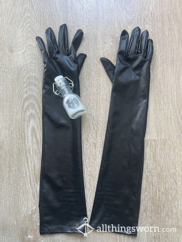I'm Selling My Gloves, I Played With Them With My Pussy, That's Why They Have A Tempting Smell🤤 And The Gloves Include A Jar With My Saliva💦