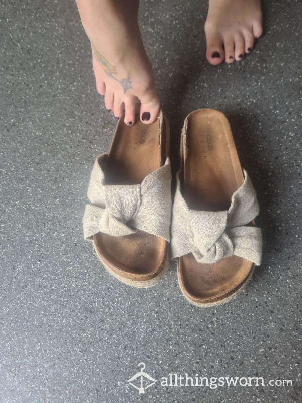 Imprinted Platform Sandals 💦