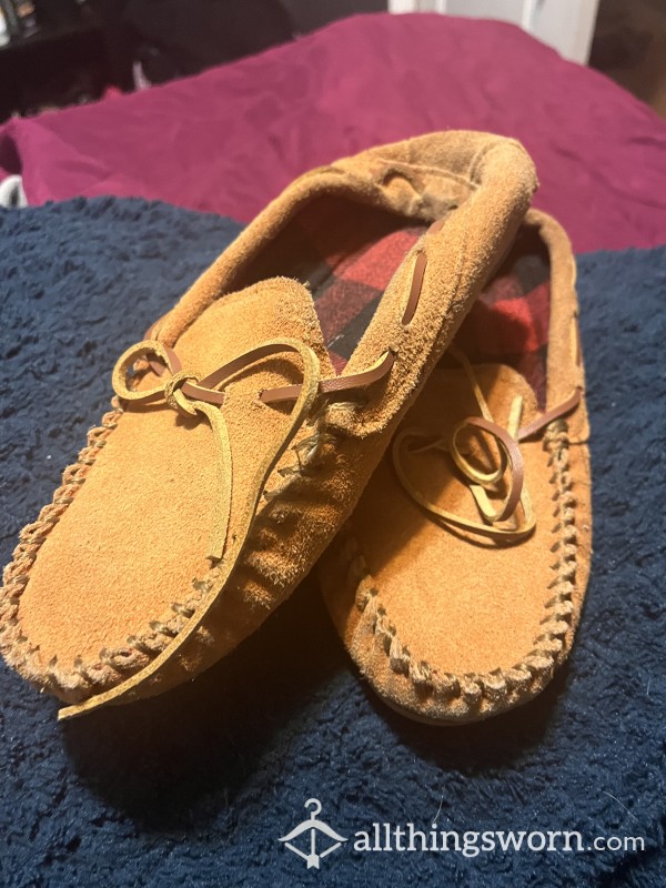 Trashed Indoor/Outdoor House Slippers