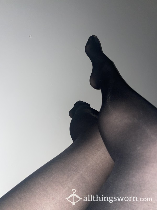 It’s Been 2 Very Busy, Rough Days.. These Tights Have Gone Through It With Me, Without Panties.. May Have Been Fucked In Them Too.. Message Me And Find Out More😋😉