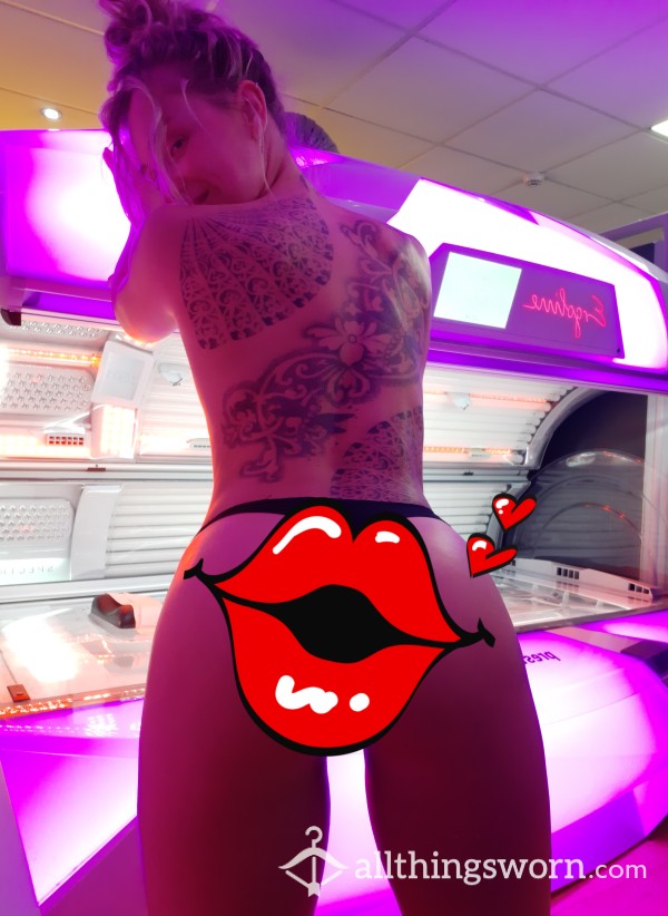 Join Me On The Sunbed.. Tits, Ass And Pussy Pics 👀🔥