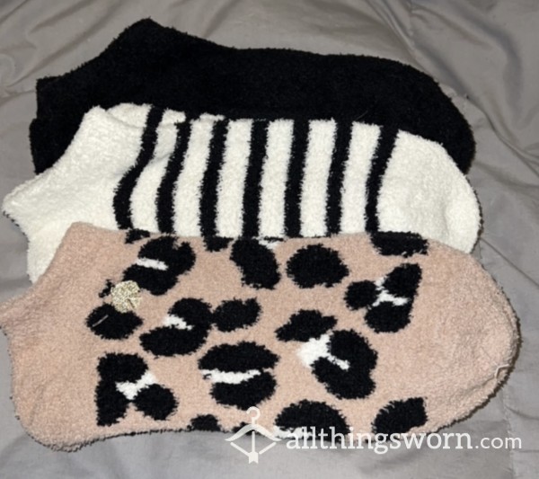 Kate Spade ♠️ Pick A Pair - Fuzzy Socks