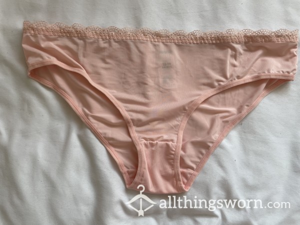 Knickers Available