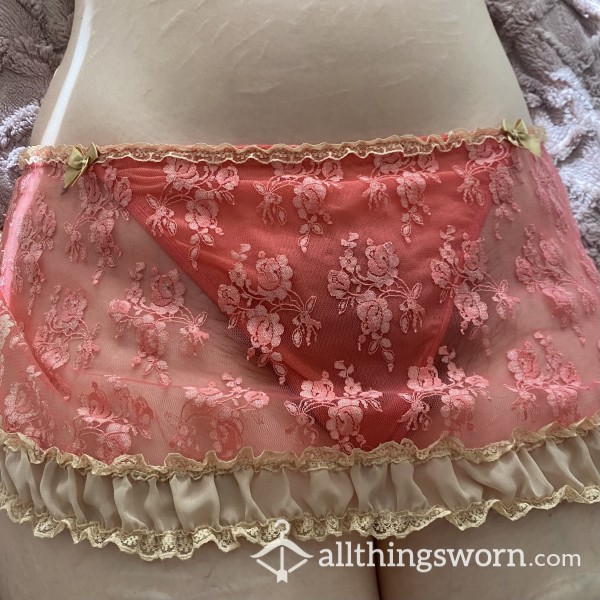 Lace 1 Piece Mini Skirt + Thong