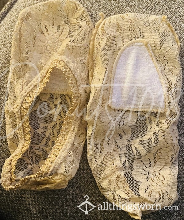 Lace No Shows With Scent Pad On Sole!!!!!