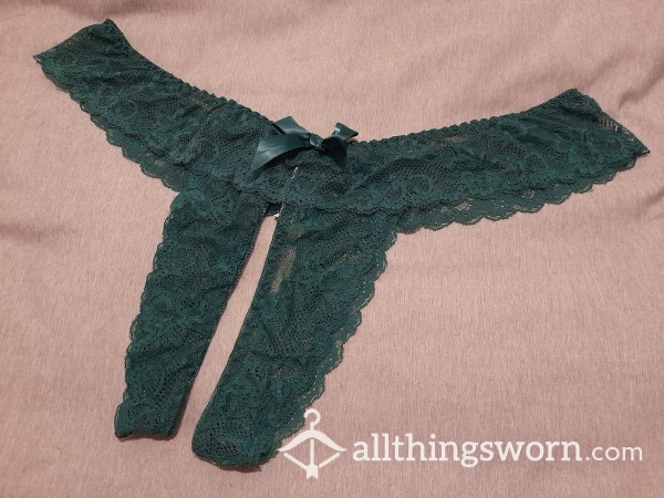 Lacy Green Crotchless Panties, UK Size 20 🔥