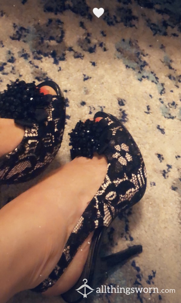 Lacy Heels. Sexxxy. Size 7