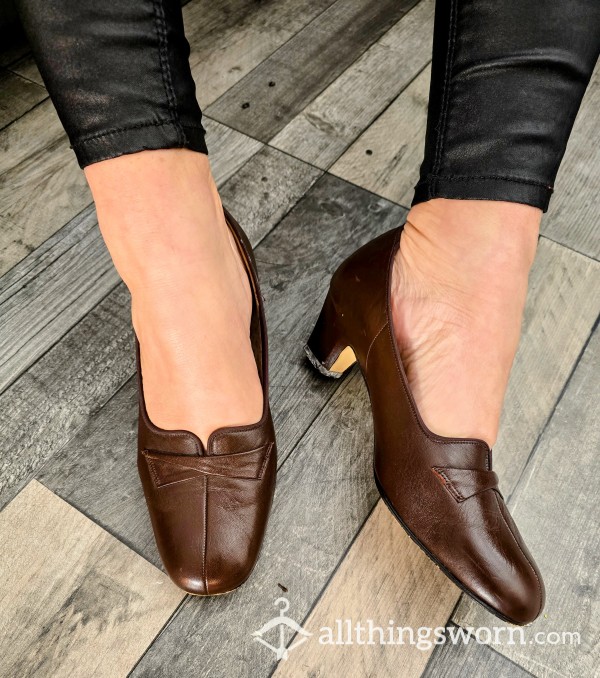 Ladies Well Worn Small Heel Brown / Tan Office Work Shoes For You Foot Fetish Bitches And Slaves