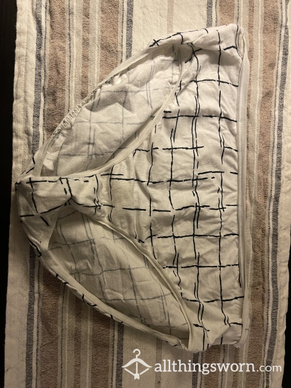 Large Cotton Panties Worn By Mature Teacher