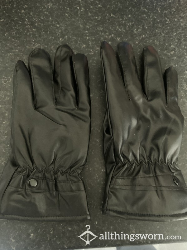 Leather Look Gloves