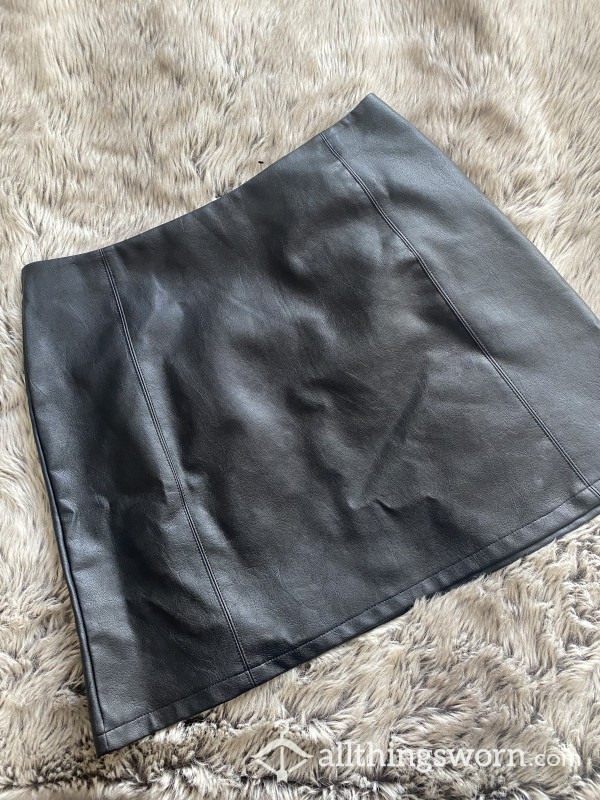 REDUCED Leather Mini Skirt 🖤