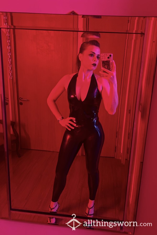Libidex Latex Waistcoat Used In Sessions