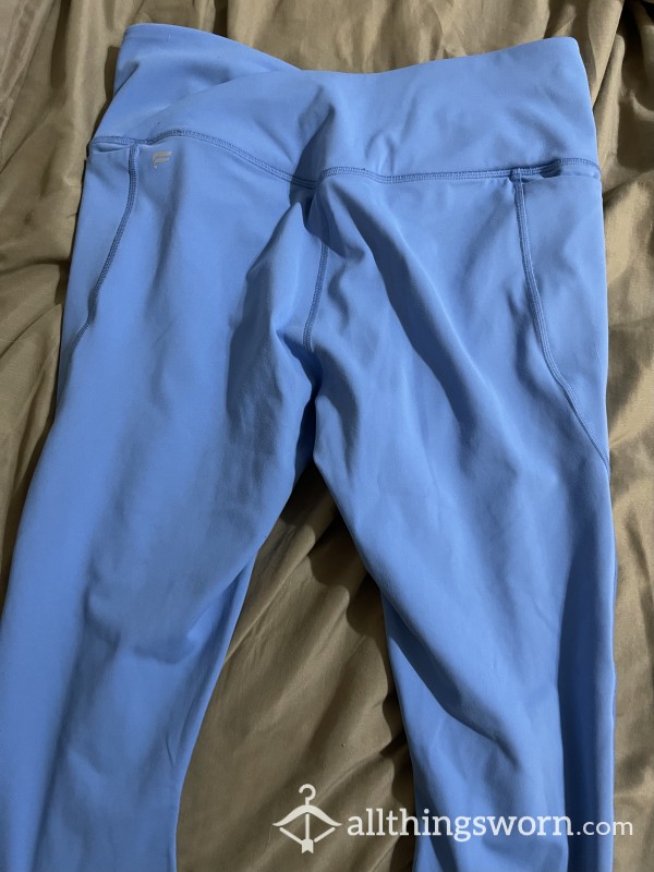 Light Blue Fabletics Sweated Out Leggings