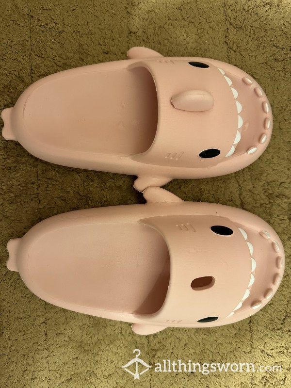 Light Pink Home Slippers