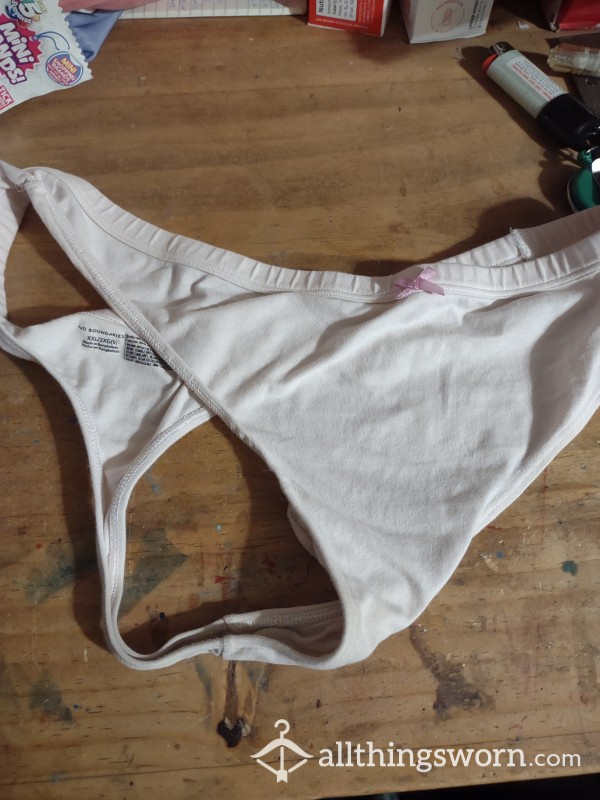 Light Pink Thong With Tiny Bow