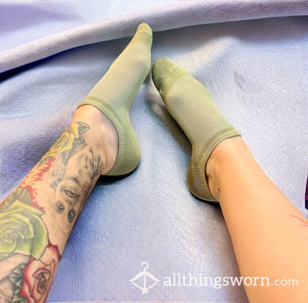 Lightweight Green No Show Ankle Socks