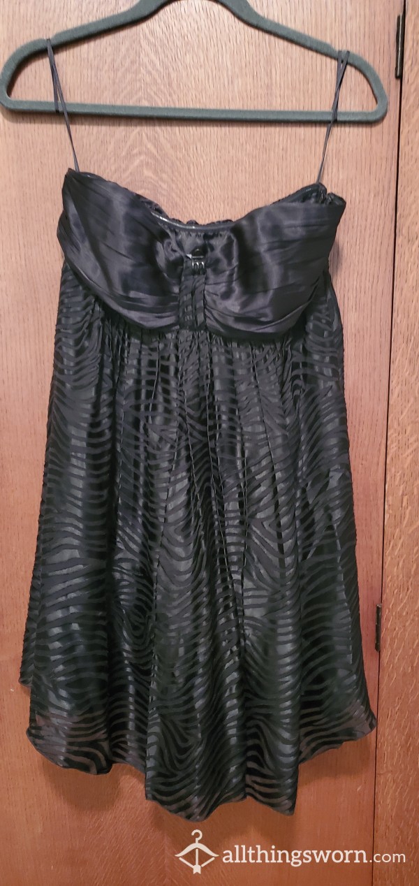 Little Black Dress - LBD - Satiny Smooth And Gorgeous! Size 6