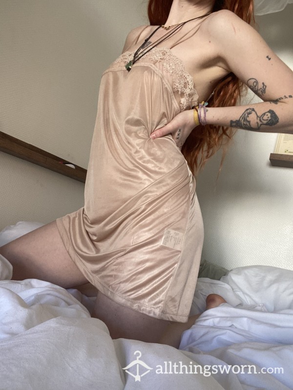 Little Nightgown