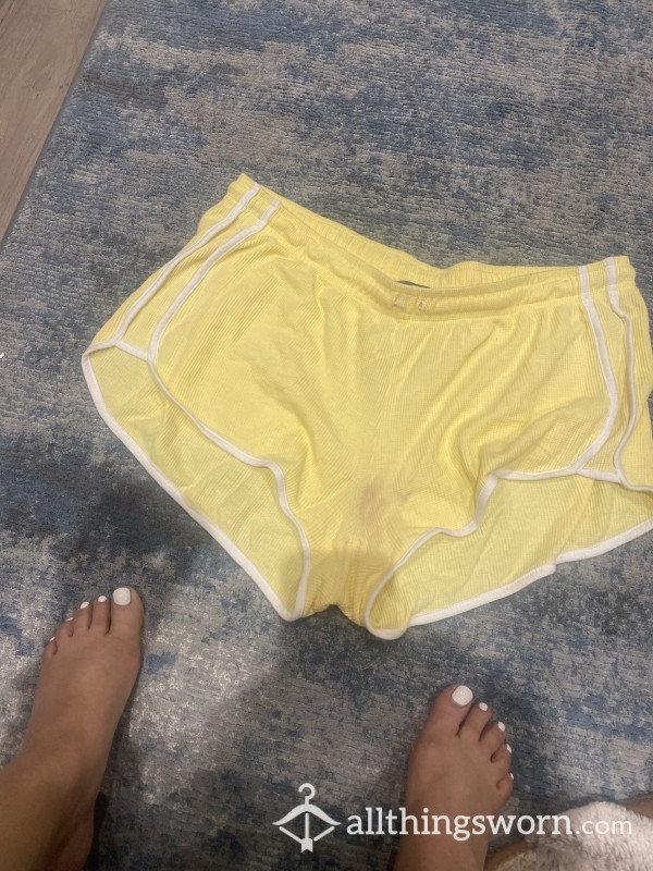 Little Sporty Stained Shorts. 24 Hour Wear With Out Panties. Size Large. Booty Shorts 💛
