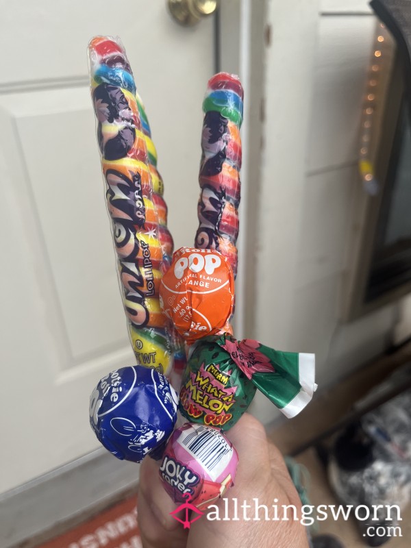 Lollipops… Lollipop.  Ahhhh Lollipops