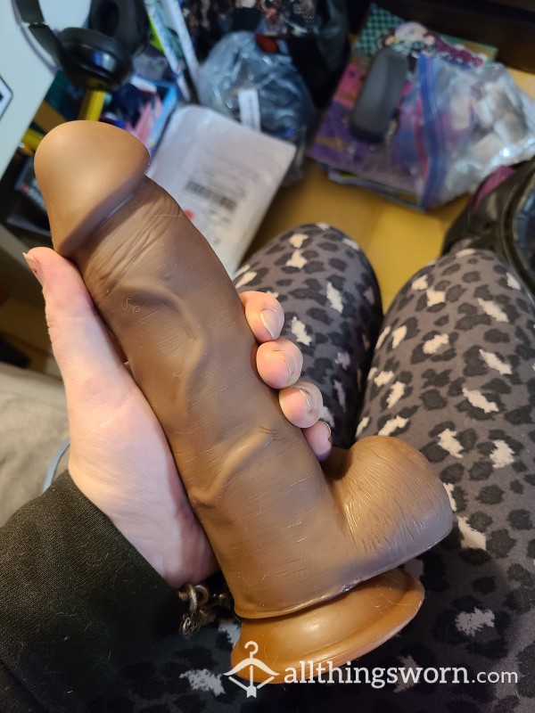 Long And Thick Realistic 9inch Dildo Toy