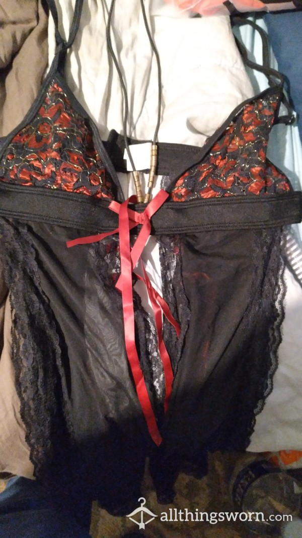 Long Black And Red Lingerie That I Used To Dance And Have Sex In