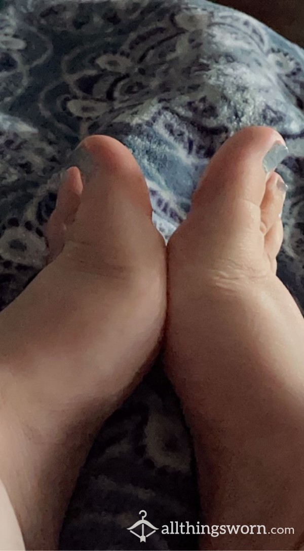 Lovely Smelly Feet