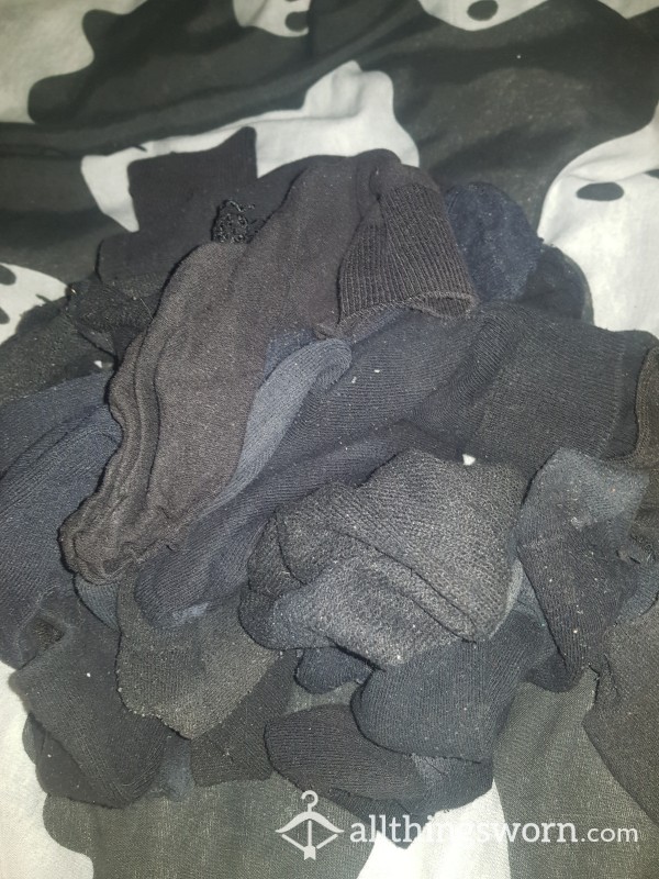 Lucky Dip Odd Socks (black)