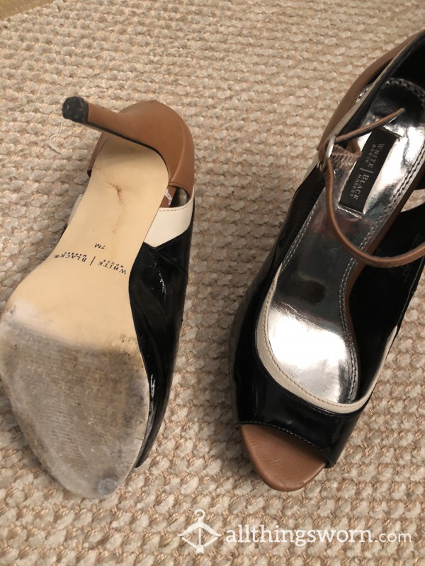 Mary Janes Size 7 Well Worn Patent Leather