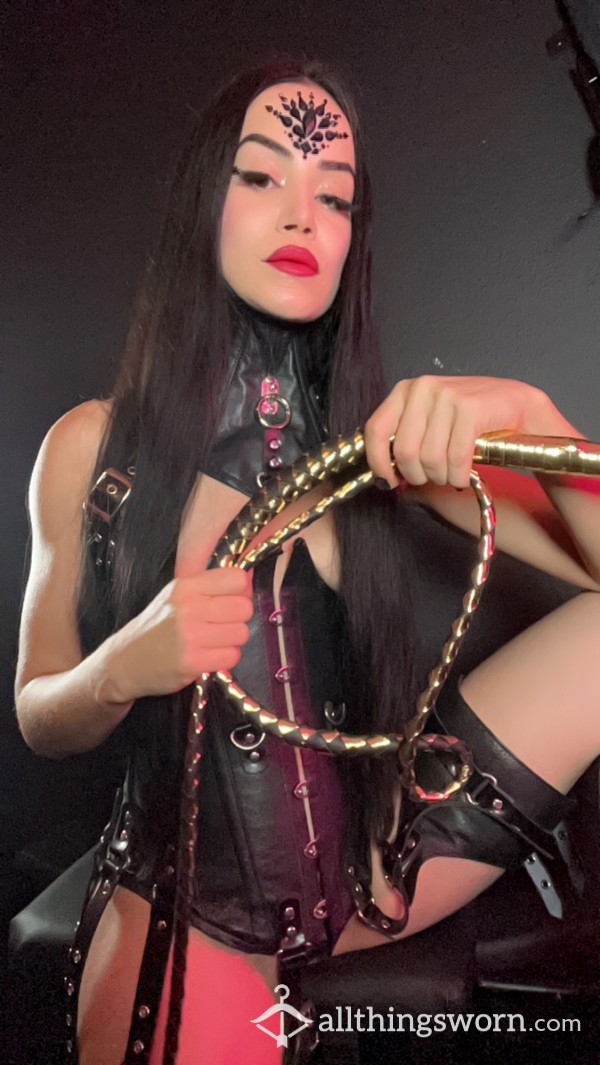 Meet Your New Domme